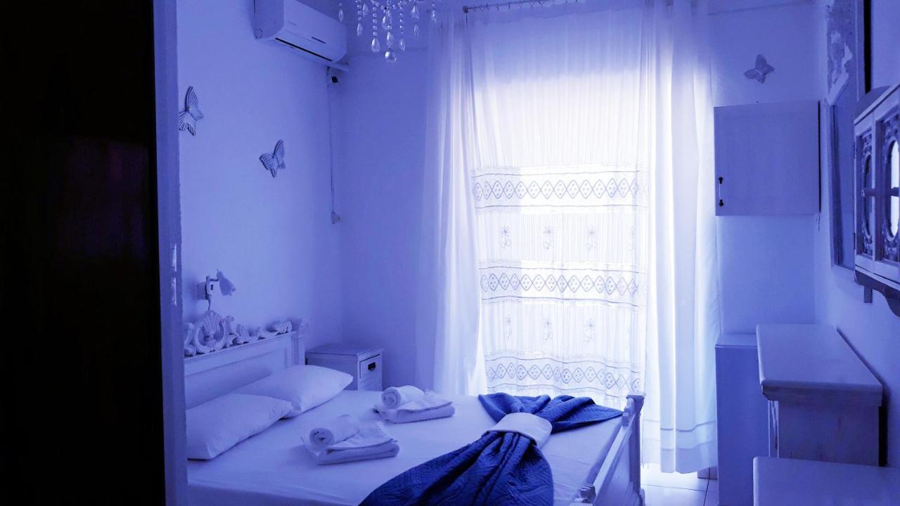 Christos Rooms Palaiochora Exterior photo